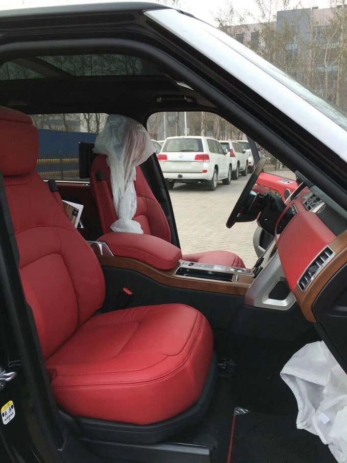 18款路虎揽胜行政 高档次尊崇创世加长版-图6