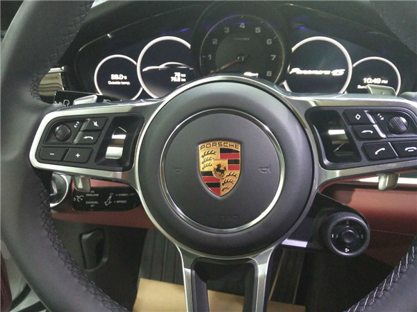 18款保时捷Panamera2.9T 4S冰点降价促销-图9