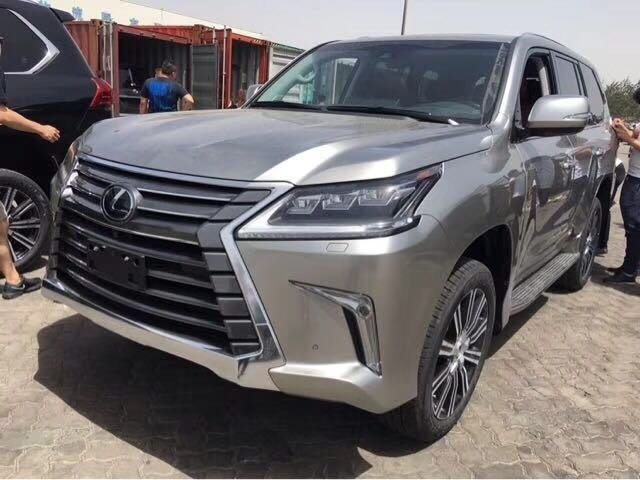 18雷克萨斯LX570加版 顶配最新天津降税-图2