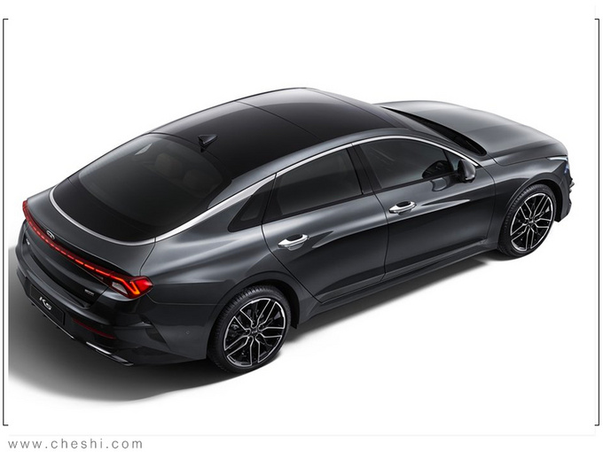 起亚全新K5官图曝光下月上市/配太阳能车顶-图3