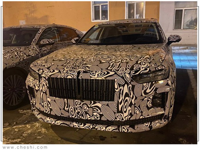 红旗全新H7实拍 新增3.0T引擎 外观酷似劳斯莱斯-图2