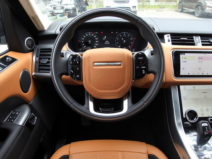 18款路虎揽胜运动版 高性能强动力巨划算-图5