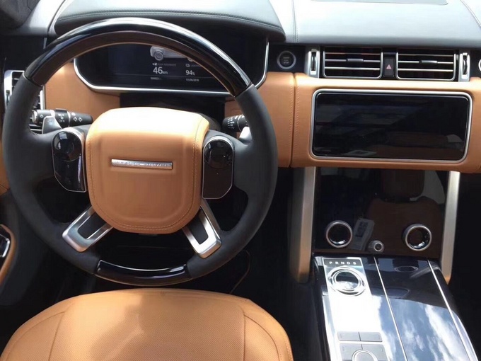 18款路虎揽胜创世加长 混动新能源新体验-图5