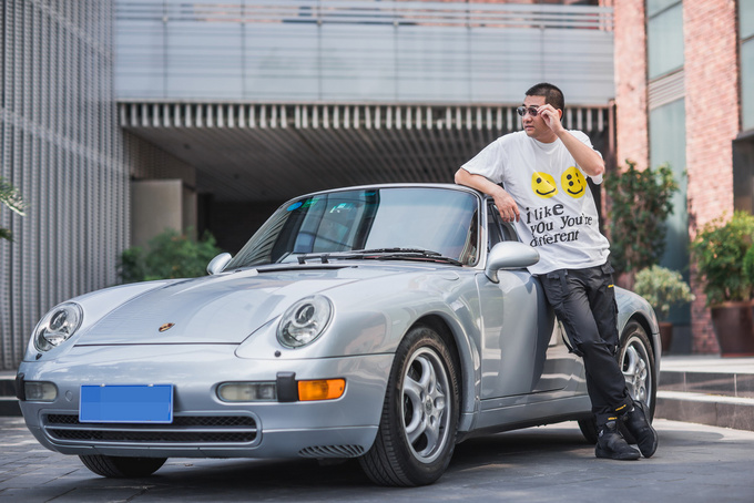 因为911有du !一个老男孩与他3辆911的故事-图2