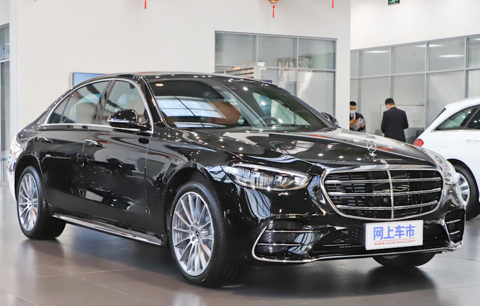 奔驰全新S级上市89.98万元起售 选这款准没错-图1