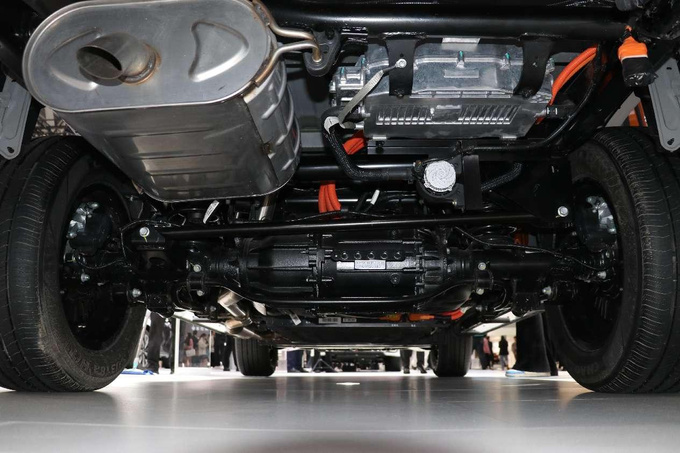 专访|长安猎手或将于12月上市未来还将再推3款新能源皮卡-图7