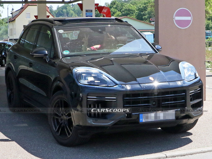 保时捷新款卡宴内饰曝光年内发布/车机系统升级-图1