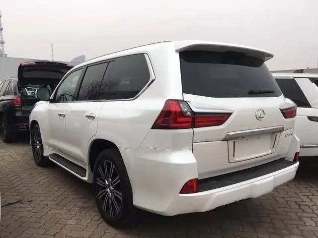 18款雷克萨斯LX570 运动型多功能价格表-图3