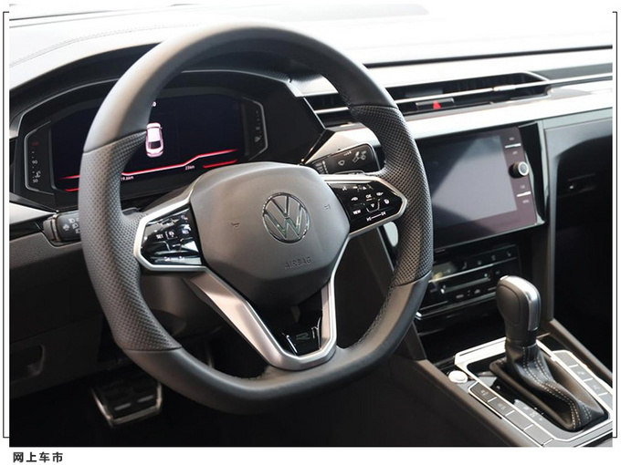 大众全新CC到店实拍搭2.0T+8AT/还配4Motion四驱-图9