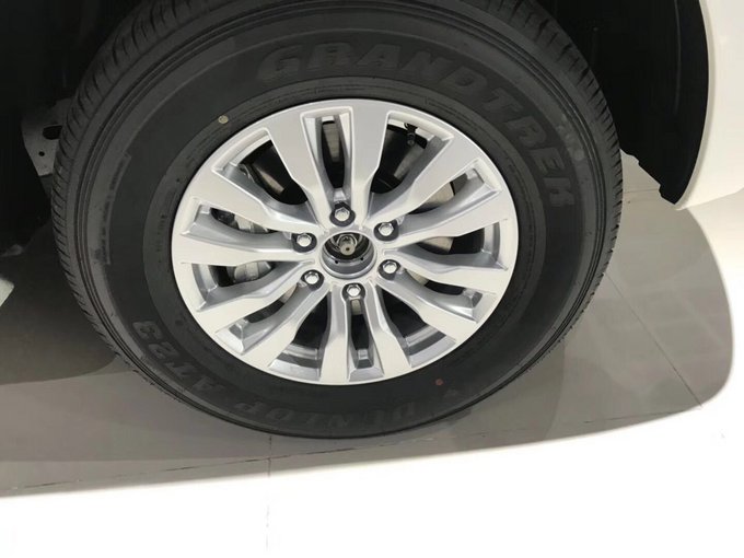 19款日产尼桑途乐 威武越野天津降价逆袭-图9