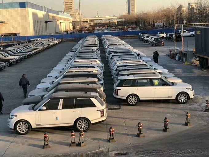 18款路虎揽胜行政3.0加长Vogue 直降巨献-图11