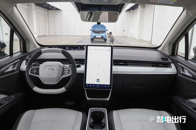 哪吒AYA將推新車型多項配置縮水 預計賣5.98萬-圖10