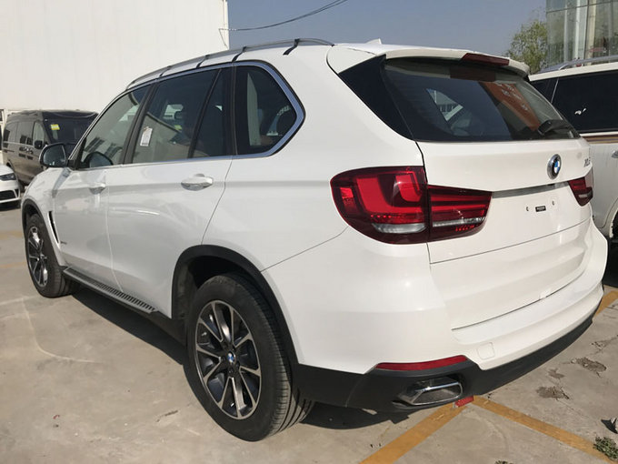 2018款宝马X5口碑飙升 时尚新标杆限时降-图3