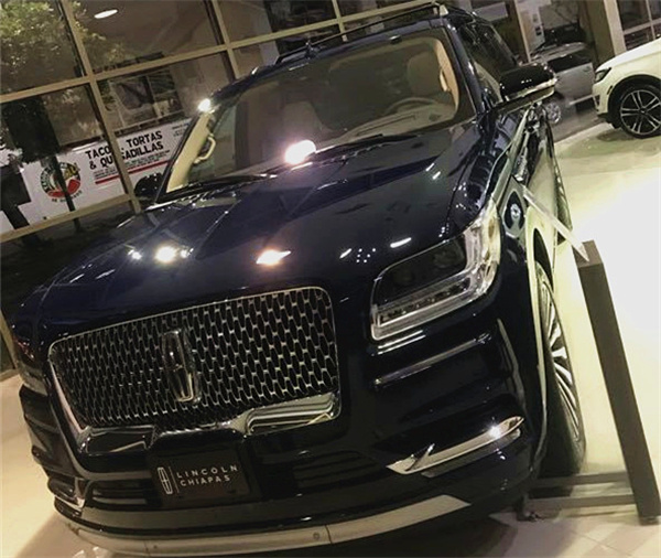 林肯领航员匠心打造商务王 新款颜色集锦-图1