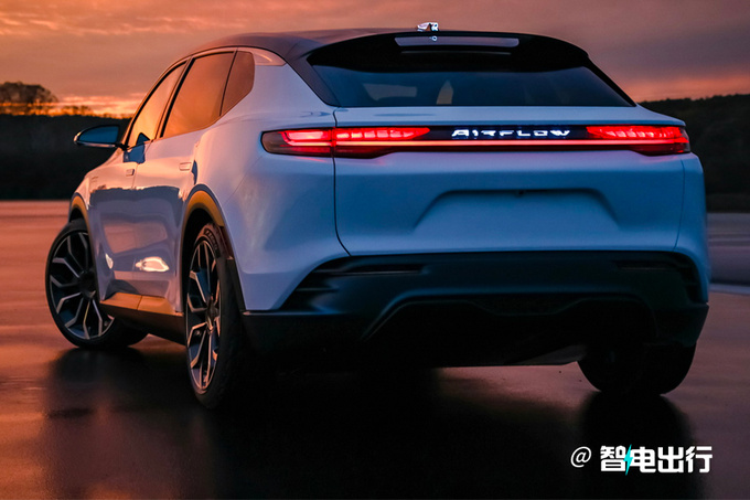 克萊斯勒官宣將推兩款新車型MPV賣的比奧德賽好-圖3