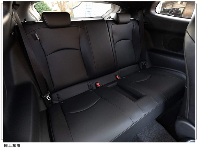 丰田GR雅力士实拍搭1.6T引擎/赛道性能超奔驰A45-图12