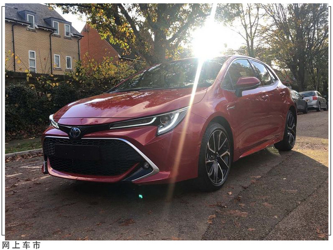 丰田全新卡罗拉两厢版实拍搭1.8L混动/价格亲民-图3