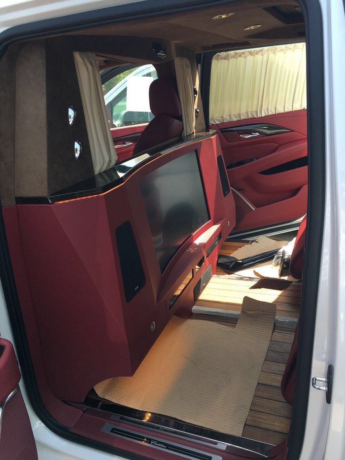 2016款凯迪拉克凯雷德 豪华总裁版138万-图9