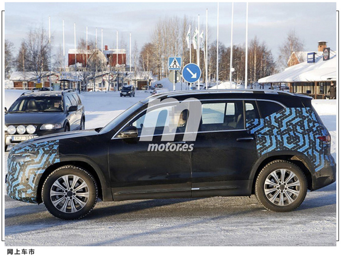 奔驰GLB纯电版渲染图 封闭式格栅/今年下半年亮相-图5