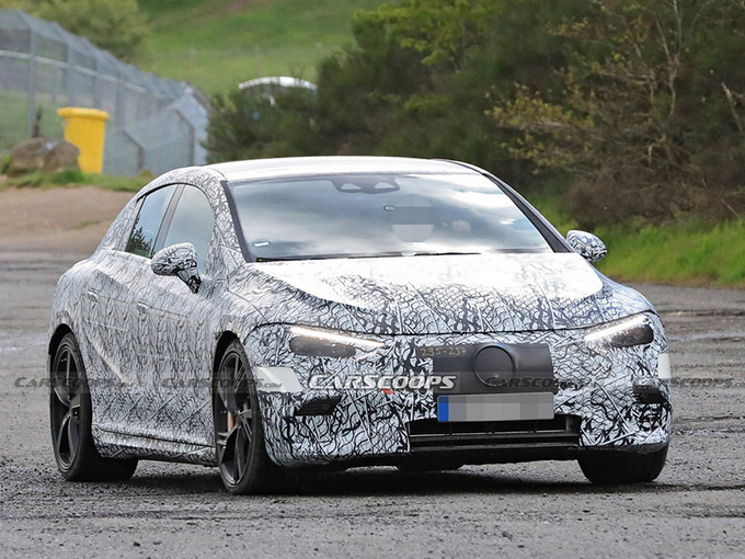 奔驰全新车型谍照曝光轿跑车身风格/9月亮相-图1