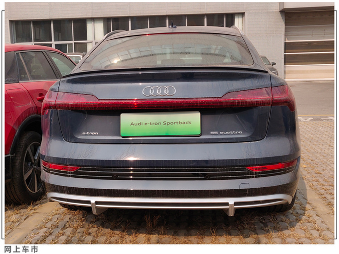 奥迪e-tron轿跑版到店实拍 5月份上市 续航500km-图4