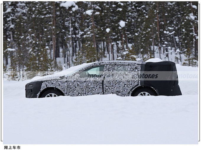 福特全新蒙迪欧谍照曝光变为SUV/搭贯穿式大屏-图3