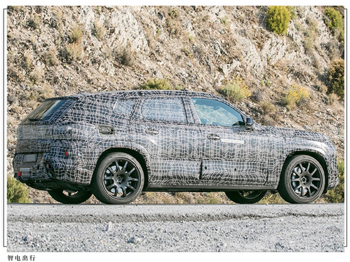 宝马X8最新谍照图配分体式头灯/全系搭四轮驱动-图4