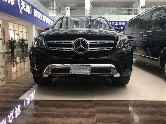 18款奔驰GLS450暖心价 三排七座空间设计-图3