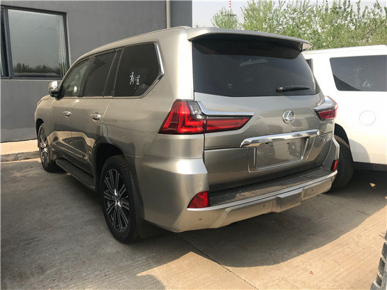 雷克萨斯LX570操控自如 全新款现车价格-图4
