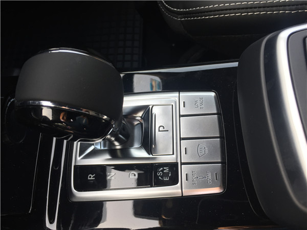 18款奔驰G500限量墨版 降价特惠促销全国-图4