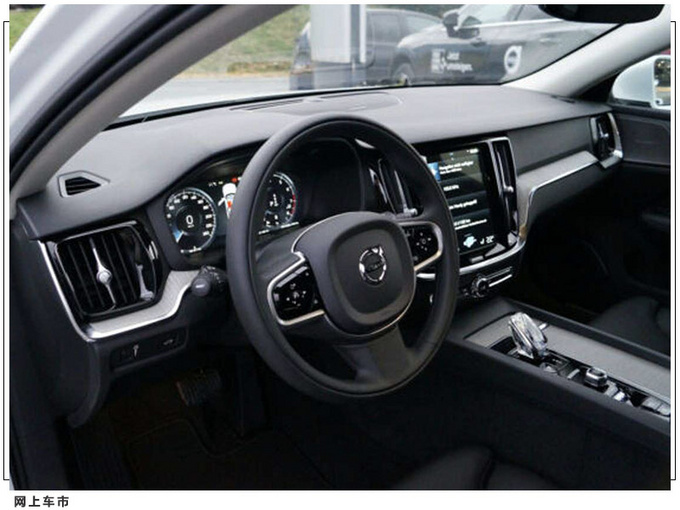 沃尔沃V60实拍曝光搭2.0T引擎/竖条幅格栅-图4