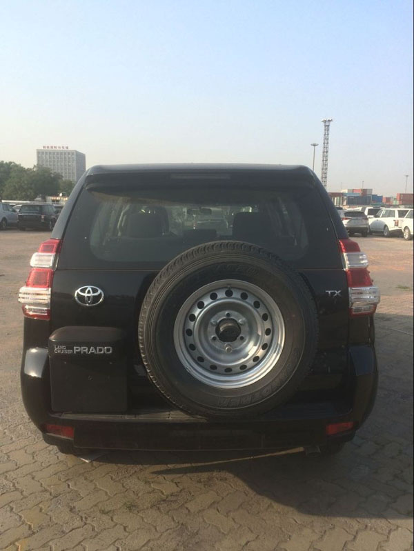 豐田霸道3000丐版現(xiàn)車 底價曝光再創(chuàng)奇跡-圖4