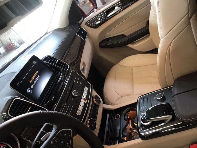 2018款奔驰GLS450 全能型越野王暖心巨献-图6