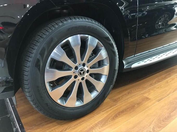 2019款奔驰GLS450特供 惊喜底价震撼热卖-图4