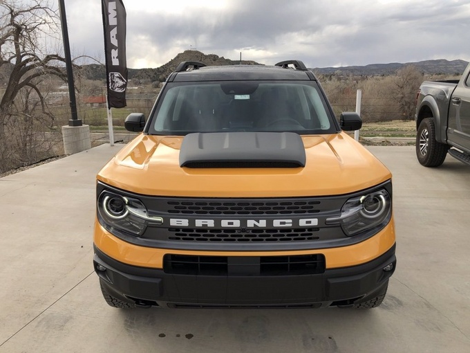 福特新款SUV实拍 搭2.0T引擎/坦克300同款头灯-图2