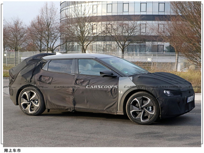 起亚全新电动车路试谍照溜背车顶/配备超级快充-图4