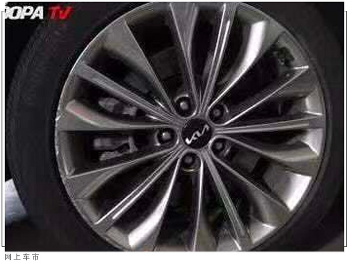 起亚全新旗舰轿车实拍搭3.3T引擎/升级贯穿尾灯-图6