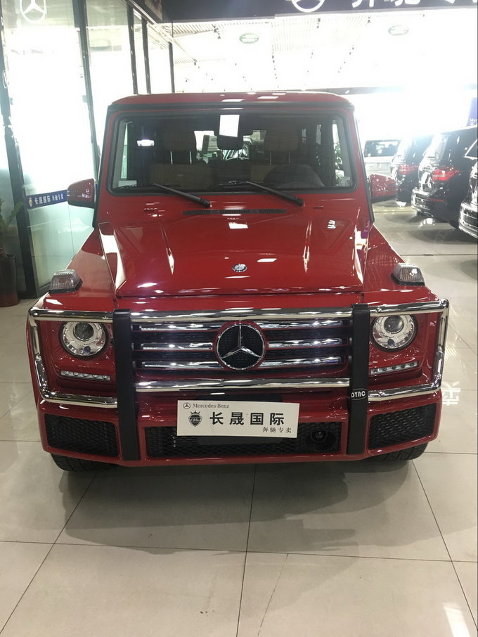 奔驰G550红金属漆 4.0T特色越野无敌降价-图2