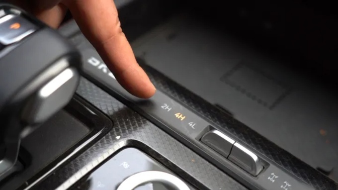 高性能才是王道推荐三款高人气越野皮卡配置都很硬核-图5