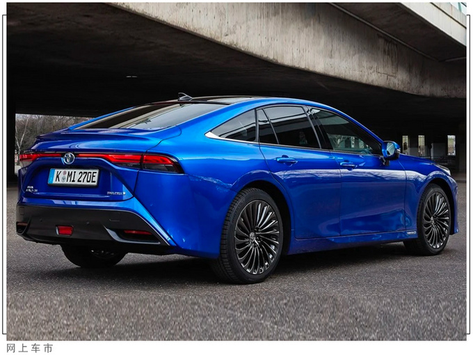 丰田大号亚洲龙售价曝光内饰酷似雷克萨斯ES-图3