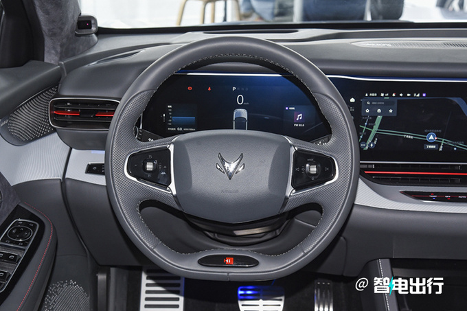华为版极狐阿尔法S推入门车型动力缩水 或售29.98万-图13