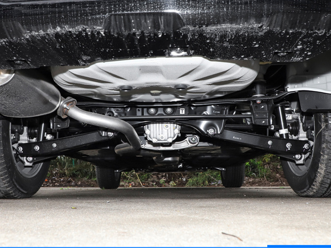 为什么说斯巴鲁傲虎被我国路况封印了-图2