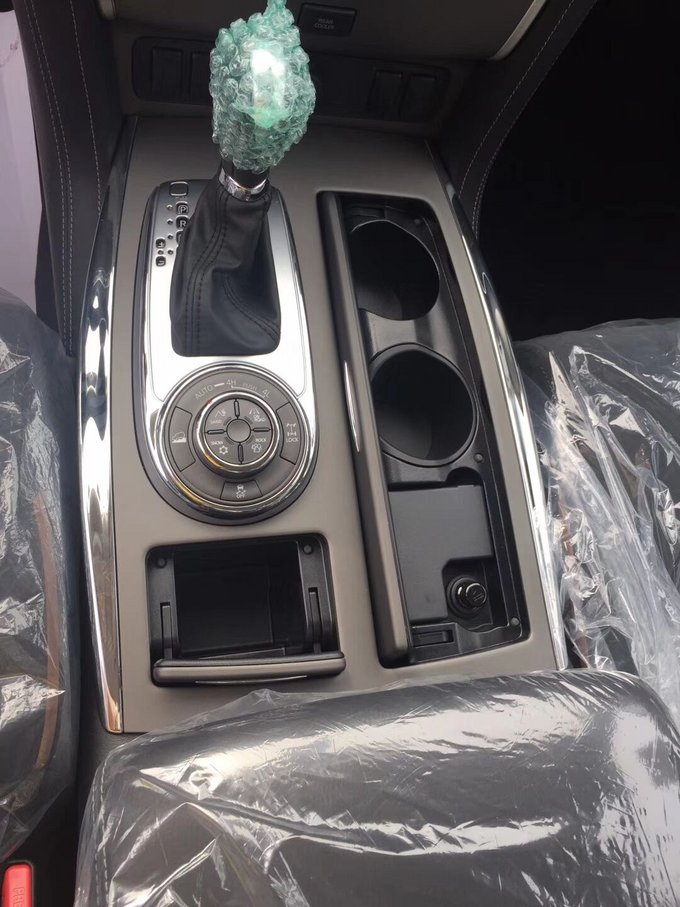 18款日产途乐XE价优手续全 配置清单详解-图6