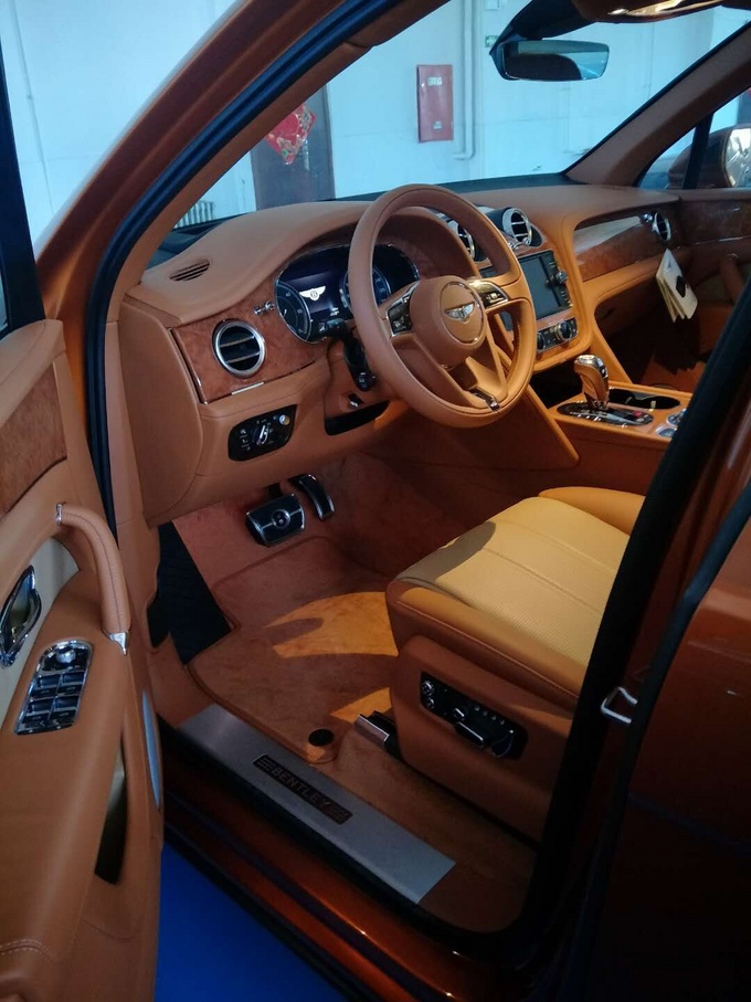 18款宾利添越价格表 最豪华最快柴油SUV-图10