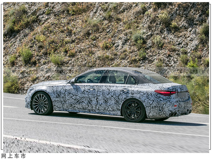 奔驰全新一代C63搭2.0T四缸机/内饰换斜面大屏-图7