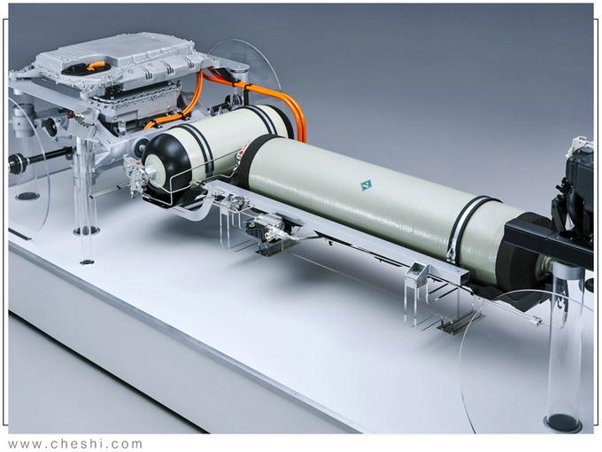 宝马X5新车型配氢燃料电池/与丰田共同研发-图5