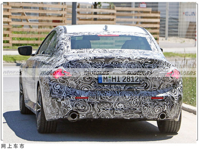 宝马全新双门轿跑曝光2.0T动力升级/年底发布-图5