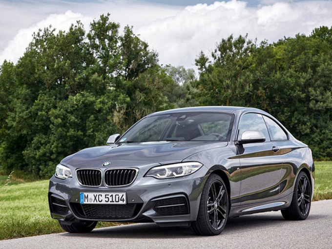 宝马注册i2商标暗示为电动车 基于现款2系打造-图1