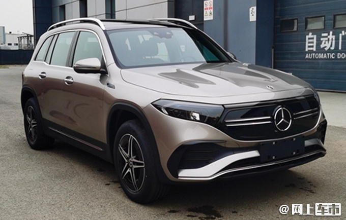 奔驰国产EQB实拍续航达500km 预计35万起售-图1