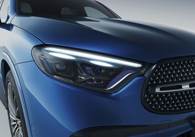 全新奔驰GLC轿跑SUV上市售价区间48.95-56.60万元-图4